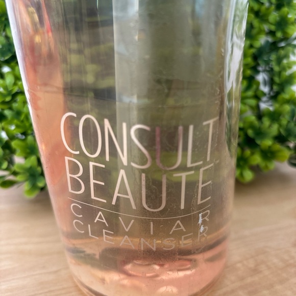 Caviar Cleanser - Pink - Picture 3 of 7